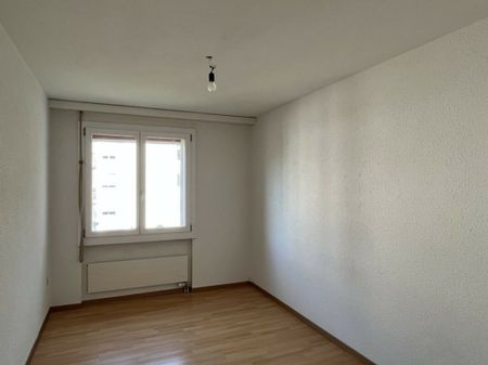 SCHMITTEN (FR) - 4.5 Zimmerwohnung im 2. Stock - Photo 4