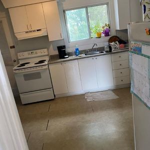 4 ET DEMI DISPONIBLE IMMÉDIATEMENT - Photo 2