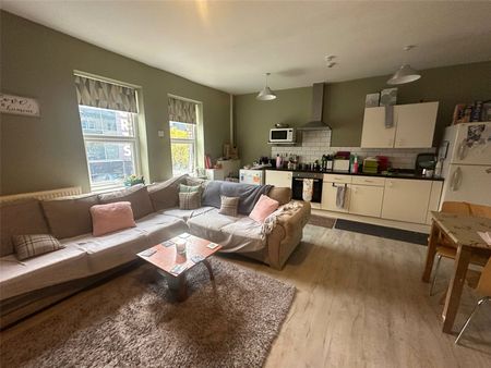 High Street, Bangor, Gwynedd, LL57 - Photo 3