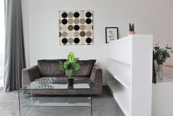 1 bedroom flat to rent - Photo 1