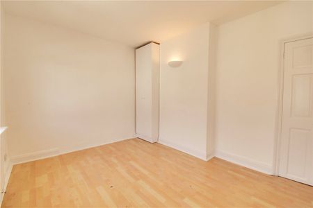 2 bedroom house to rent - Photo 2