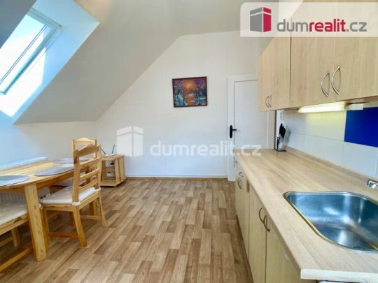 Pronájem bytu 2+kk, 44 m - Fotografie 1