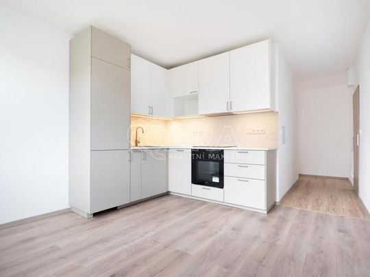 Pronájem bytu 2+kk 43 m2 - Fotografie 1