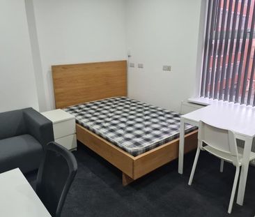 Studio to rent - Photo 4