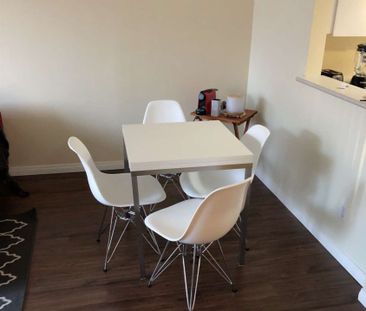 811 Helmcken St. Vancouver BC Canada - - Photo 4