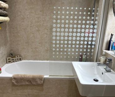 3 bedroom house to rent Greyhound Farm Road, L24 - Photo 4