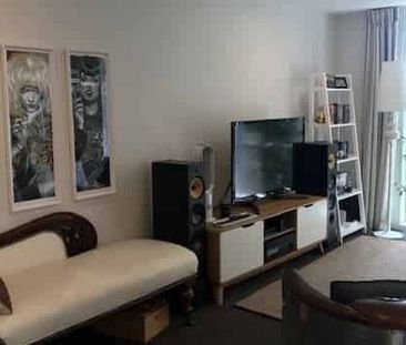 Modern 4BR Townhouse in Mount Cook - Photo 2