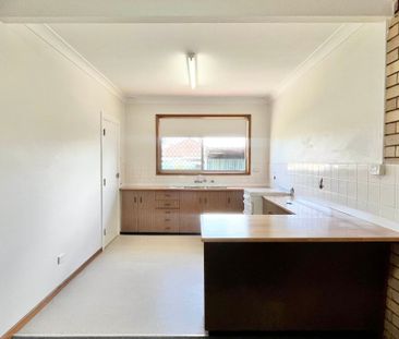 2/8 High Street, Waratah - Photo 5