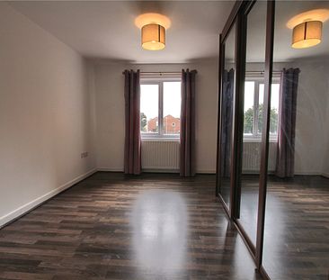 2 bed apartment to rent in Southwell Court, Middlesbrough, TS1 - Photo 6