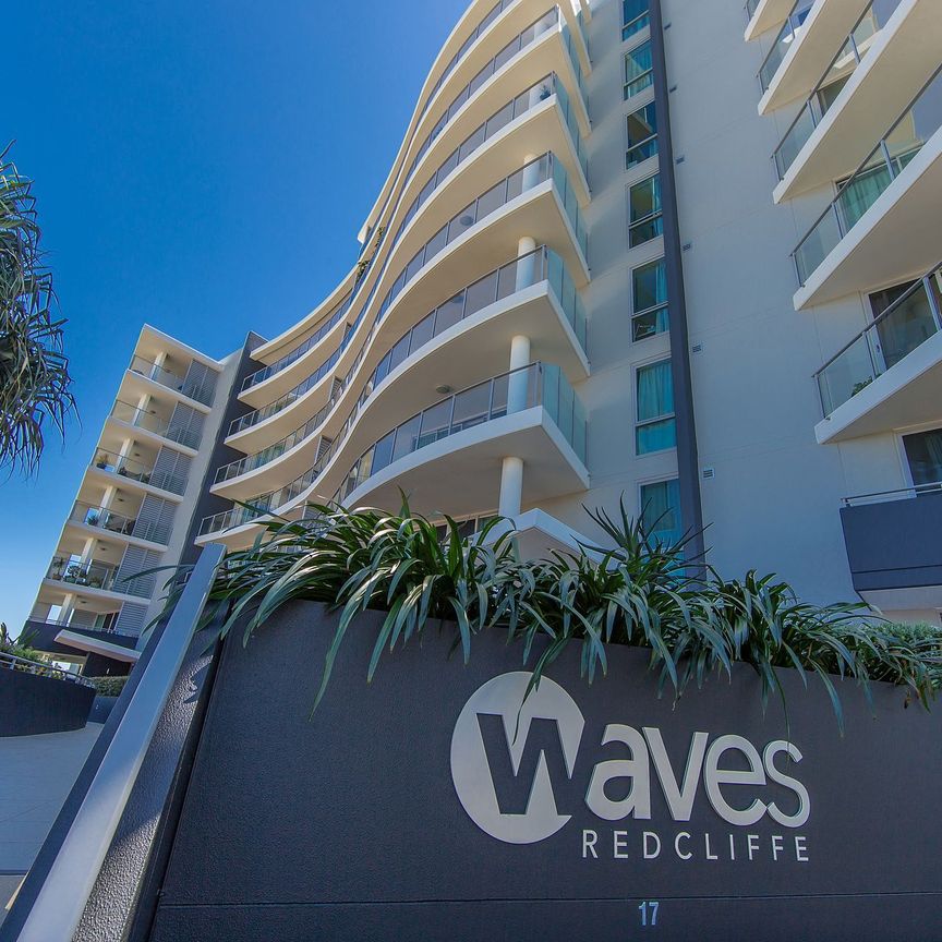 Super Spacious in Waves - Suttons Beach Location! - Photo 1
