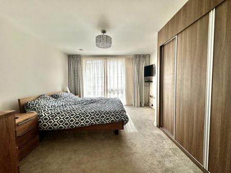 2 bedroom apartment to rent - Photo 4