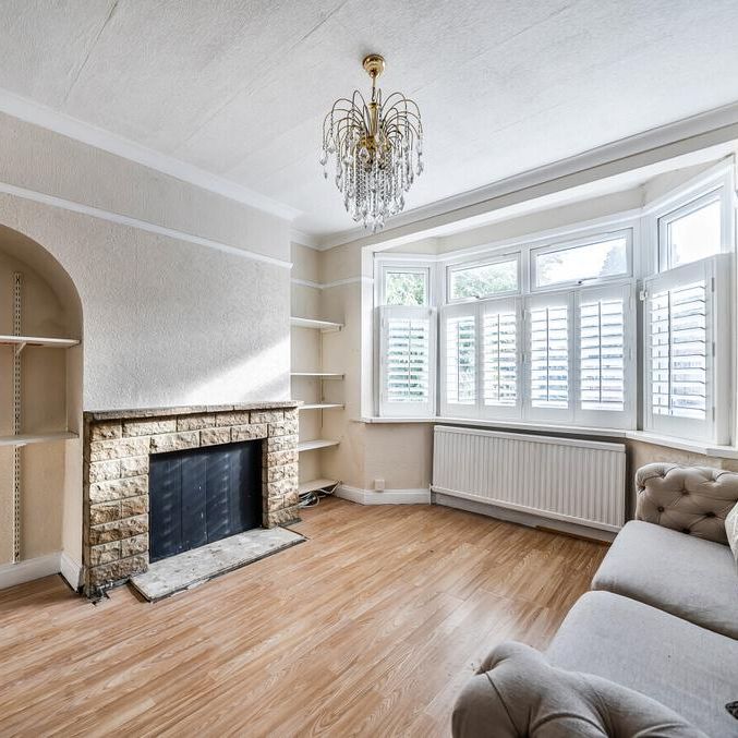 4 bedroom terraced house to rent - Photo 1