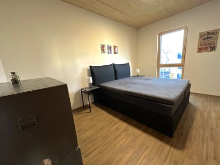 Wunderschöne & vollmöblierte 2-Zimmerwohnung in absoluter Ruhelage mit schönem Ausblick von großer Terrasse - en suite Badezimmer inklusive - Foto 3