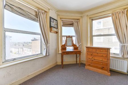 2 bedroom flat to rent - Photo 4