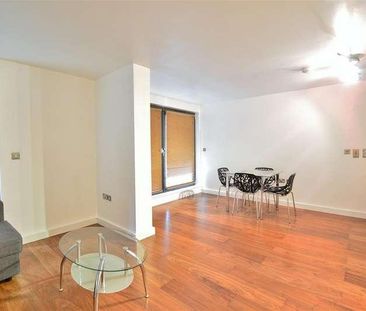 Mosaic Apartment, High Street, Slough, SL1 - Photo 2