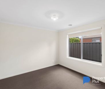 "Modern, Low-Maintenance Living in a Convenient Location" - Photo 2