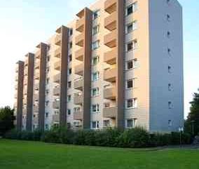 ***Renovierte und bezugsfertige 2-Zimmerwohnung im 5. OG mit Balkon... - Photo 2