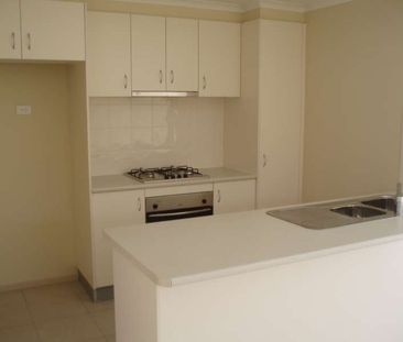 20/16 Litchfield Place, Gilmore ACT 2905 - Townhouse For Rent | Domain - Photo 3