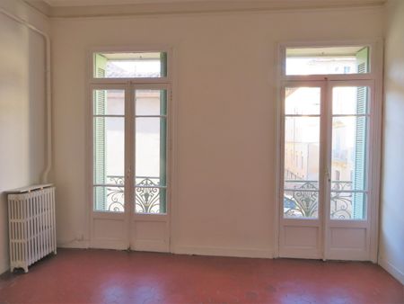 T4, 735€ H.C, 82m², Nîmes-centre, rue de la Servie - Photo 5