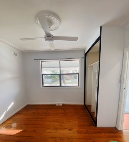 4 Englund Street, Birmingham Gardens, Newcastle, New South Wales 2287 - Photo 3