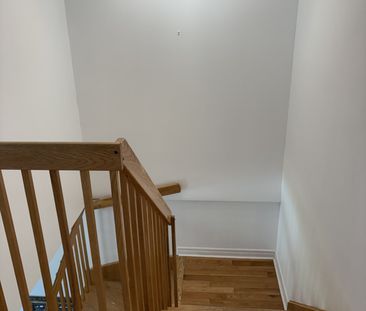 Maison à étages à Montréal (Pierrefonds-Roxboro) - Photo 1