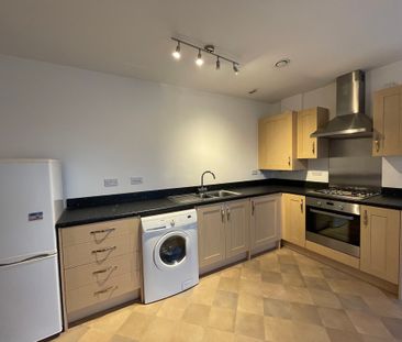 2 bedroom Apartment to let - Photo 6