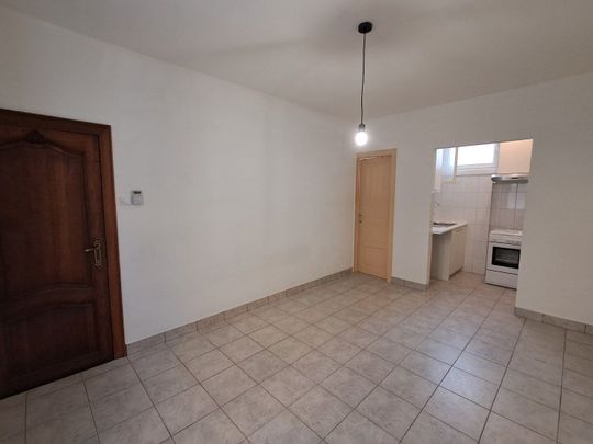 Idyllisch gelegen éénslaapkamer appartement te Brugge. - Photo 1