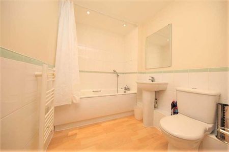Trentham Court, Victoria Road, North Acton, W3 - Photo 5