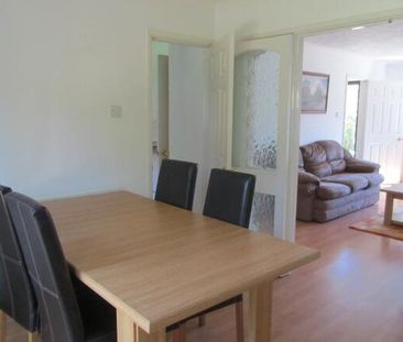 4 bedroom detached house to rent - Photo 1