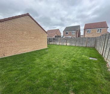 Adams Drive, Great Yarmouth, Bradwell - Photo 6