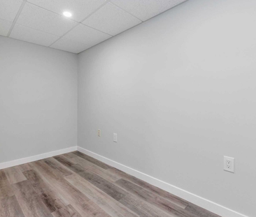 For Lease - 618 Barton Street Unit# 26, Hamilton, Ontario - Photo 5