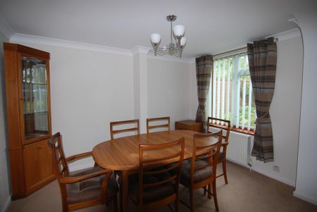 2 bedroom detached bungalow to rent - Photo 4