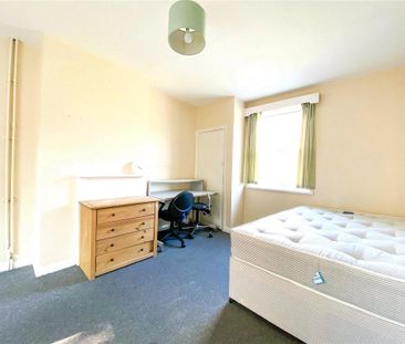 5 bedroom end of terrace house to rent - Photo 5