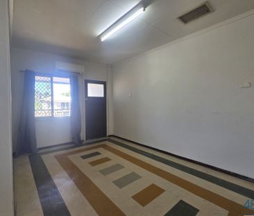 1 Bedroom Parkside Unit - Photo 4