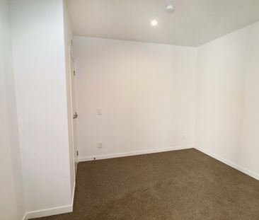 Newtown Living - Photo 6