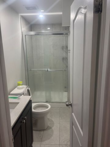 For Lease - 1185 Prestonwood Crescent, Mississauga, Ontario - Photo 3