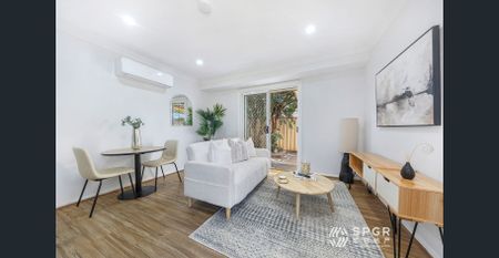 Stylish, Newly Decorated Villa - Photo 2