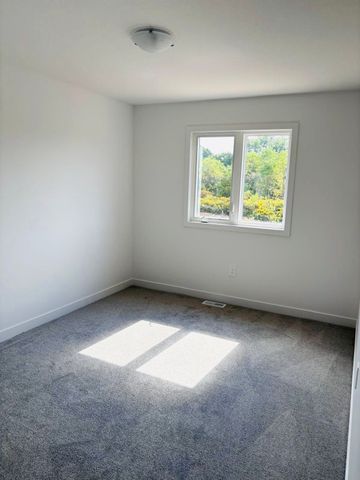 For Lease - 7 Pin Oak Common, Cambridge, Ontario - Photo 5