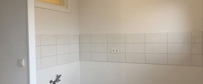 Modernisierte Single-Wohnung mit Balkon! - Photo 1