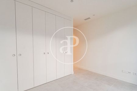 Piso de alquiler en C. de Sánchez Pacheco, 95, Ciudad Jardín - Photo 2