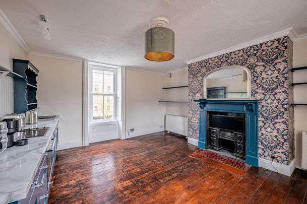 St George`s Place - Photo 1