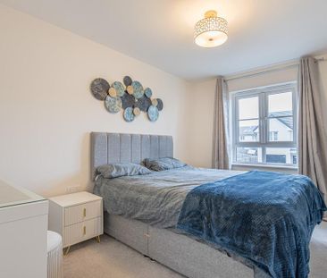 4 bedroom detached house to rent - Photo 6