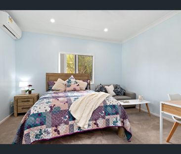 TRANQUIL PARK SETTING IN MOOROOKA - LAST ONE!! - Photo 1