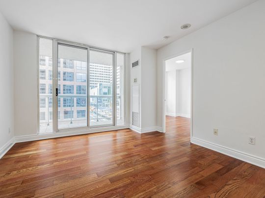 For Lease - 43 Eglinton Avenue Unit# 503, Toronto, Ontario - Photo 1