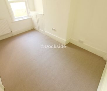 2 bed to rent in Luton Road, Chatham, ME4 - Photo 4