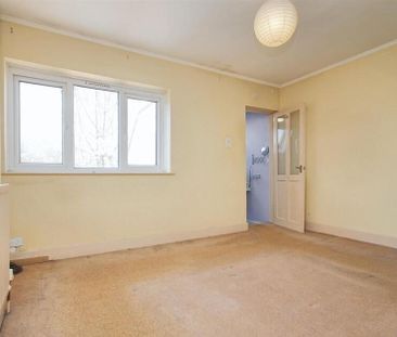 Room in a Shared House, Chester Street, RG30 - Photo 3