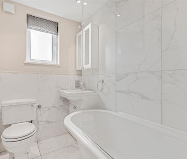 2 bedroom house to rent - Photo 1