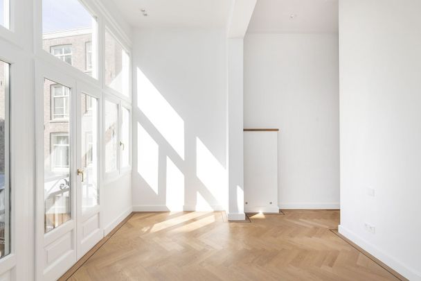 Appartement te huur: Leidsekade 76-B 1017 PM Amsterdam - Photo 1