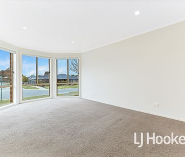 7 Ashmore Avenue, Narre Warren South VIC - Photo 6