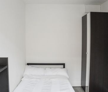 4 Bed Terraced House, Westwood Road, CV5 - Photo 4